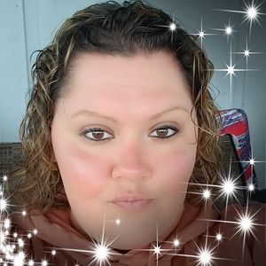 Meet your Posher, Deanna